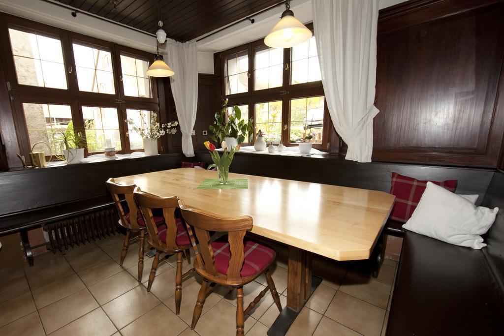 Pfaffenweiler Hotel Restaurant Engel מראה חיצוני תמונה