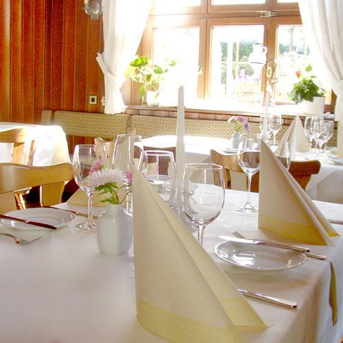 Pfaffenweiler Hotel Restaurant Engel מראה חיצוני תמונה